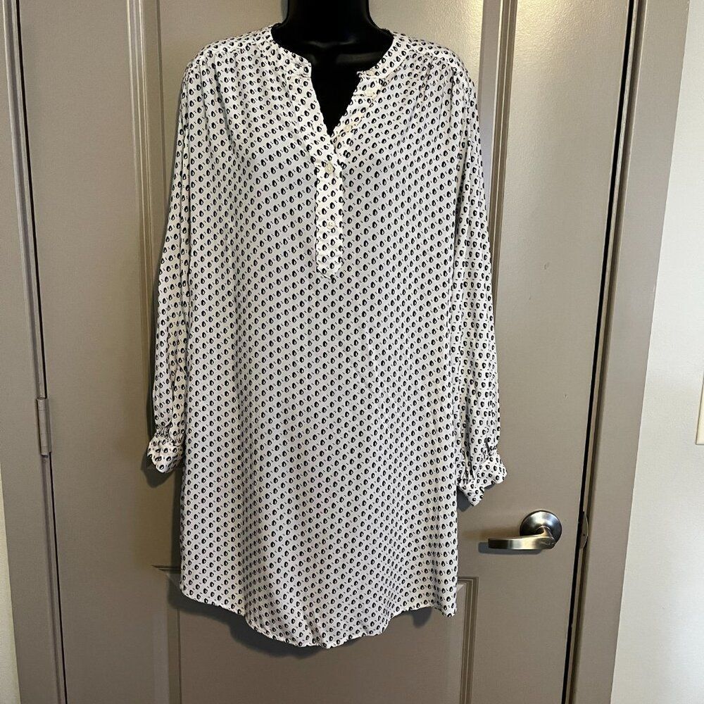 Women's H&M Black & White LS Dress, Size 12 - Picture 8 of 8